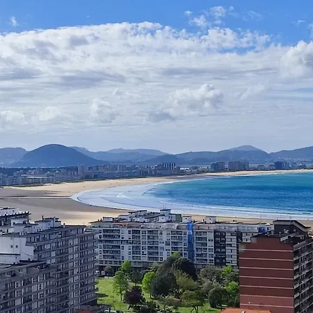 Brisa Del Mar * Laredo